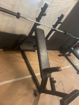 Banco de Press Banca Plano e Inclinado Technogym