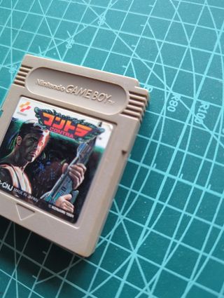 Contra Game boy Japonés