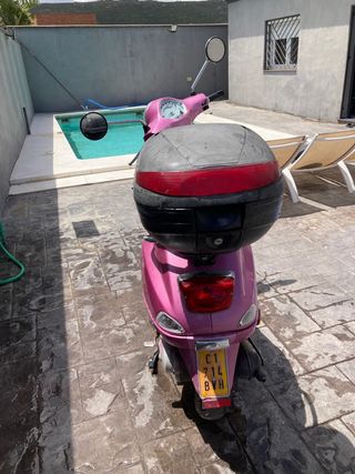 Ciclomotor Vespa Primavera 50 ,2T