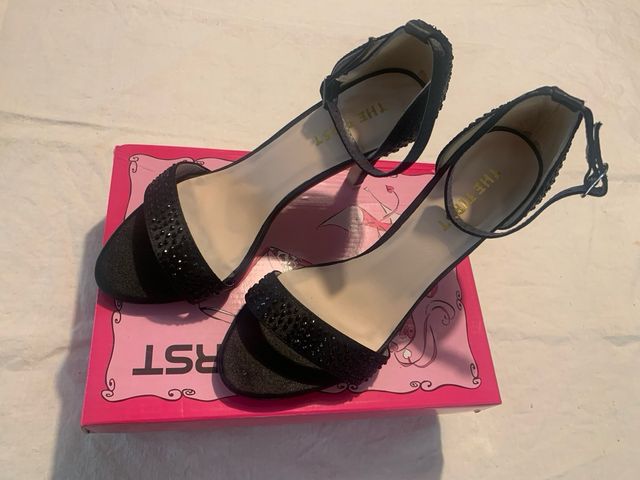 Sandali tacco alto n 38