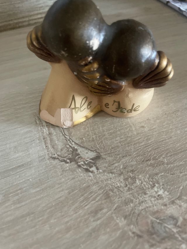 angeli thun un po scheggiati