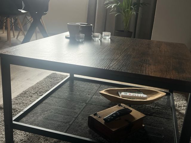 Tavolino in legno e ferro