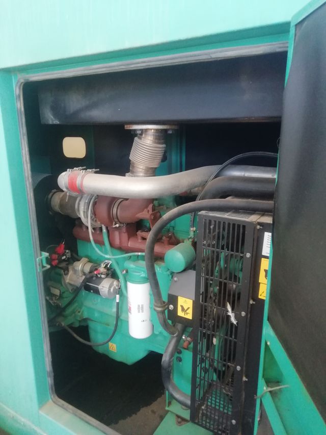 Grupo electrógeno Cummins 200Kva