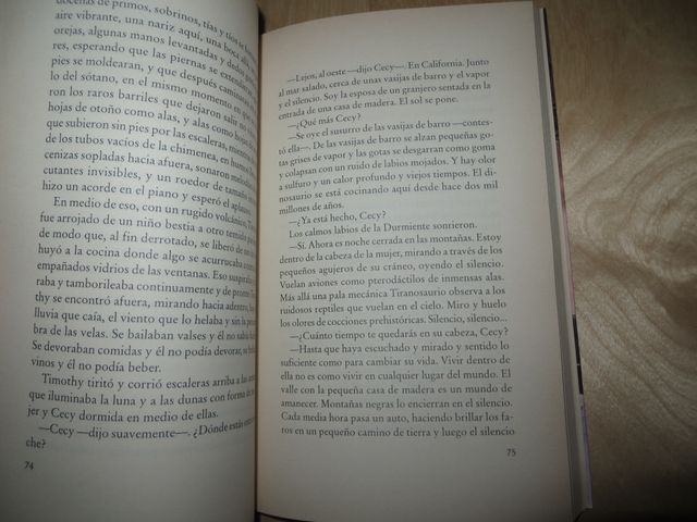 De la ceniza volverás. Ray Bradbury Emecé 2001