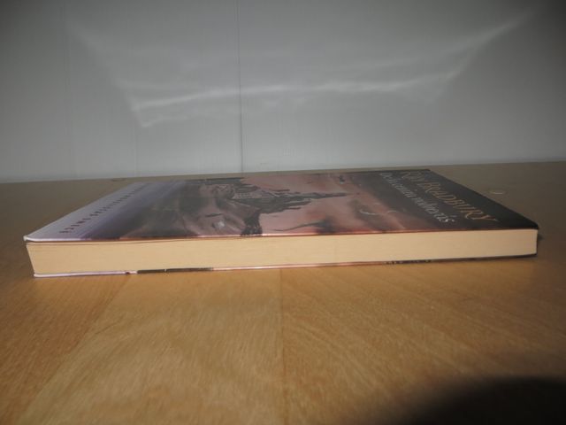 De la ceniza volverás. Ray Bradbury Emecé 2001