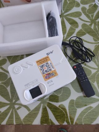 Proyector Artlii 1080p full HD