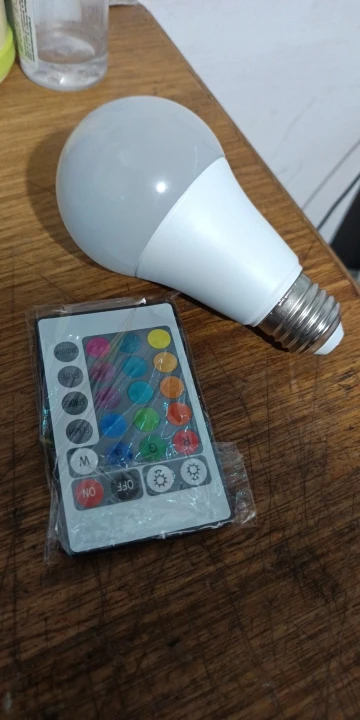 Bombilla RGB E27 Nueva