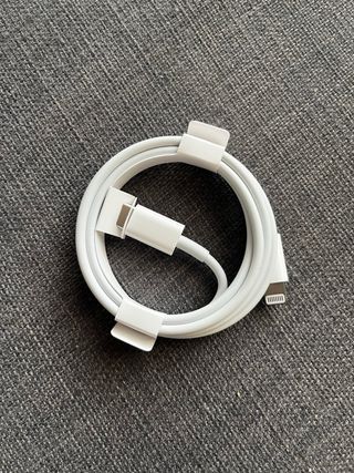Cable Apple