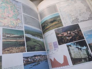 Atlas de geografía universal Actual-VOX