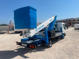 NISSAN NT400 CESTA TELESCOPICA SOCAGE 2018