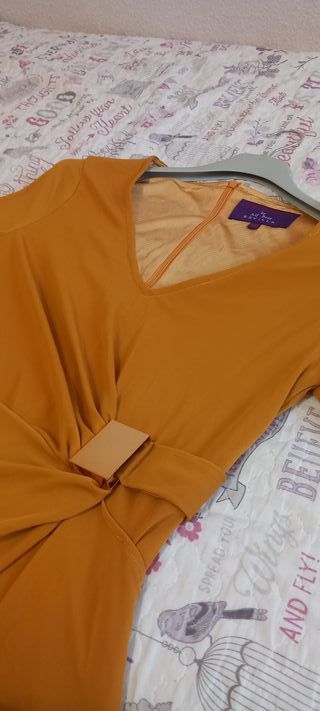 Vestido mostaza