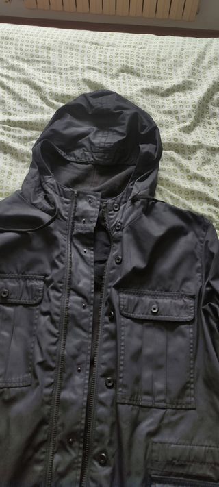 Cazadora zara