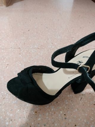 Zapatos Tacón de vestir. Plataforma. 