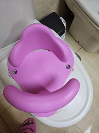 Asiento  baño marca  olmitos