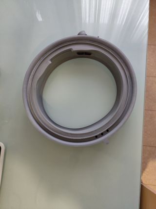 Se vende goma lavadora Siemens 