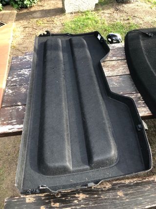 Bandeja cubremaletero vw caddy V y ford tourneo