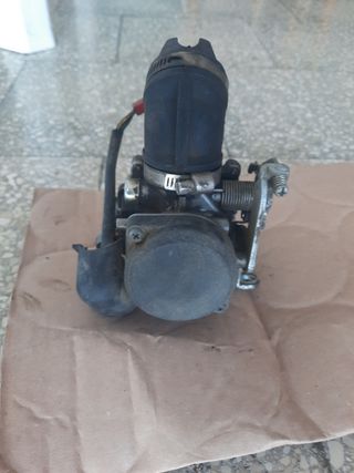 Carburatore e manicotto scarabeo 100 4t 