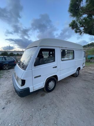 Mercedes-Benz Mb100 1992