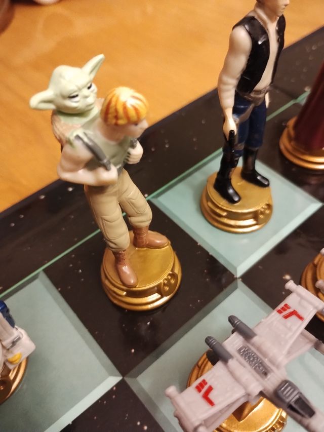 Antigua licorera y vasos vintage