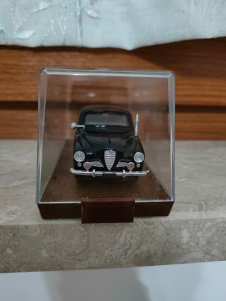 Modellino Alfa Romeo 1900 Polizia Brumm 