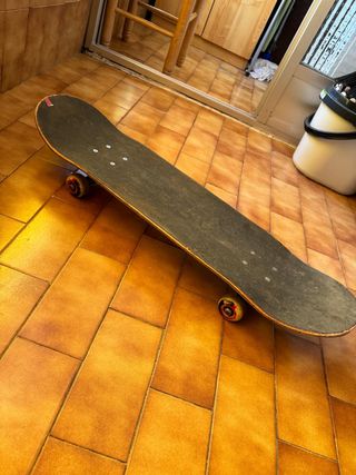 Lote de Patinetes (scooter) y skate
