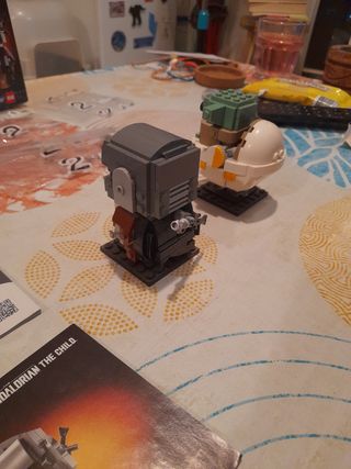 Lego Mandalorian y baby Yoda