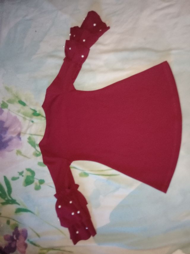 Vestido rojo dé niña