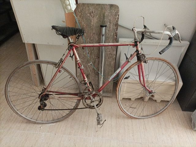 Bicicleta carreras antigua