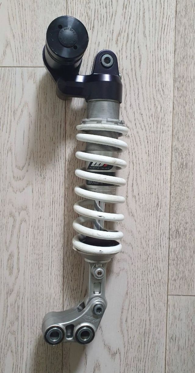 Mono WP / KTM 690 SMC