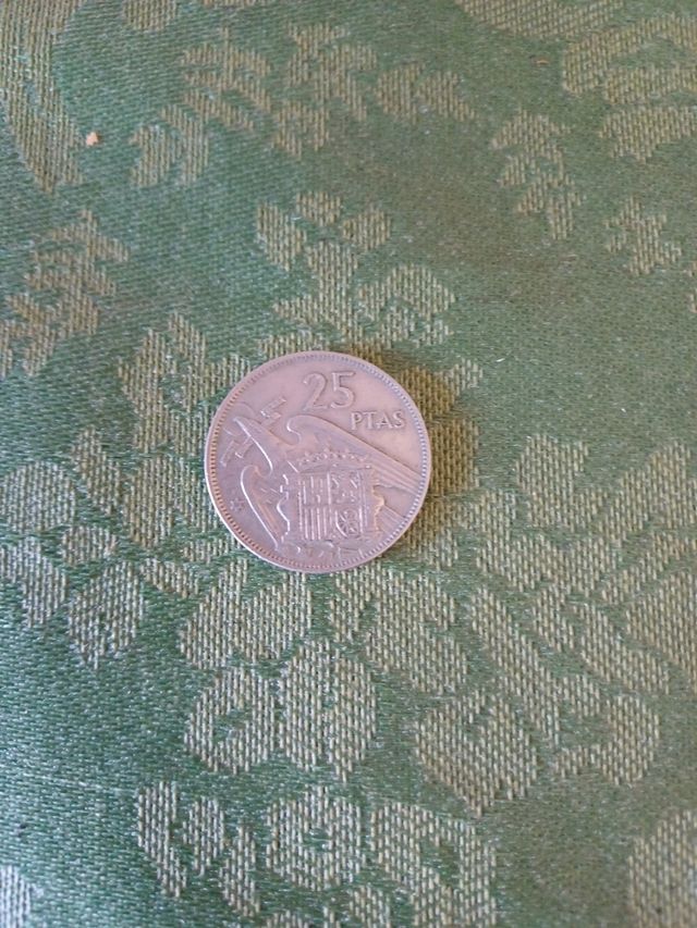 Moneda de 25pesetas.