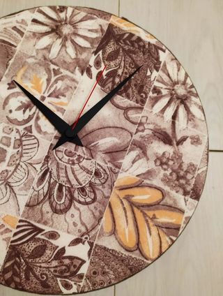 Orologio da parete fatto a mano