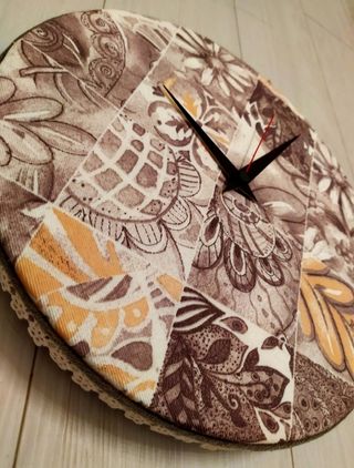 Orologio da parete fatto a mano