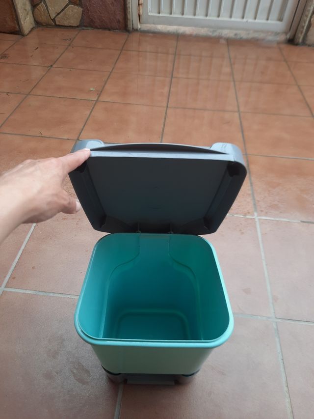 Papelera baño