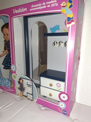 NUEVA!! Nancy Colección Puzzle Vestidor NRFB