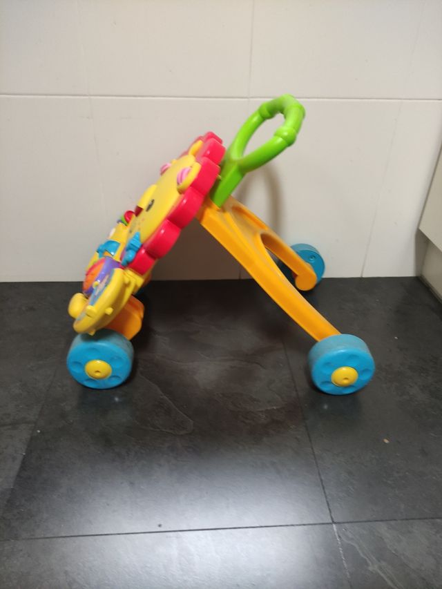 Andador Correpasillos musical Fisher Price