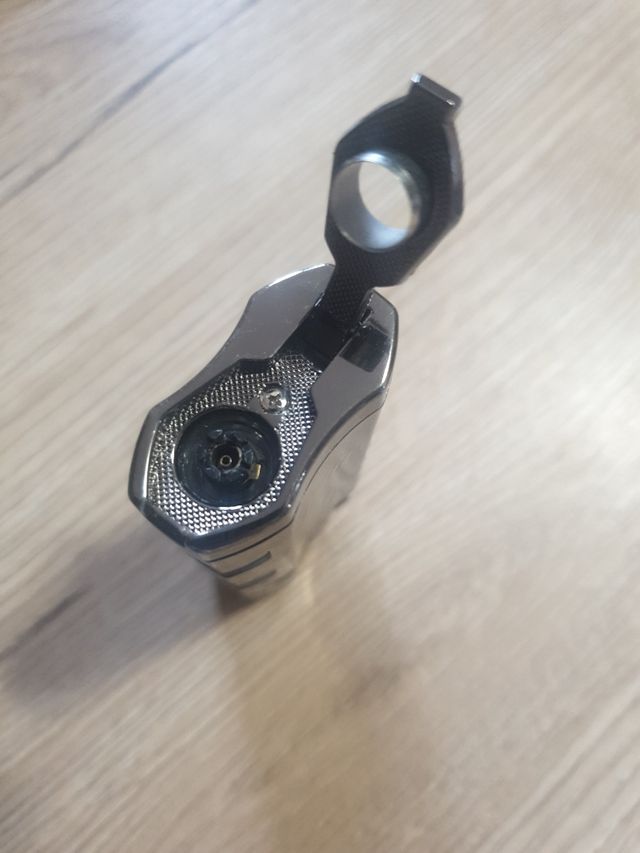 Accendino accendisigari Honest