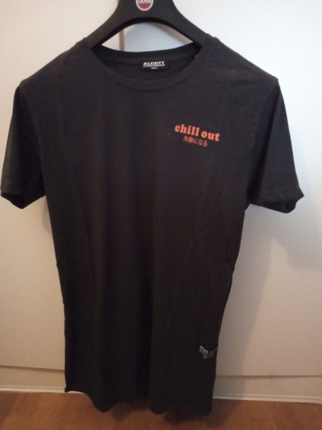 CAMISETA ALCOTT NUEVA