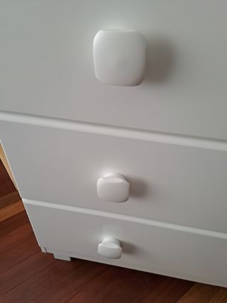 Cómoda blanca