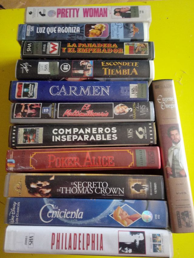 VHS Pretty woman Carmen Onegin Marilyn Monroe etc