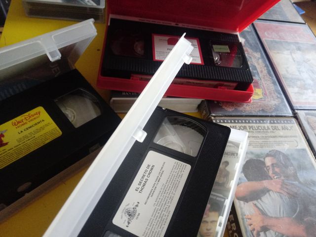 VHS Pretty woman Carmen Onegin Marilyn Monroe etc