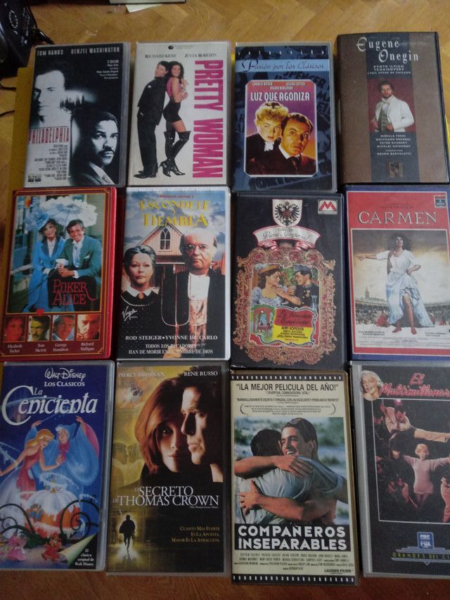 VHS Pretty woman Carmen Onegin Marilyn Monroe etc