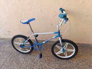Bici BMX Esmaltina