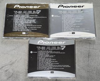 CDS SAGA PIONEER (VOLUMENES Y PRECIOS DISTINTOS)
