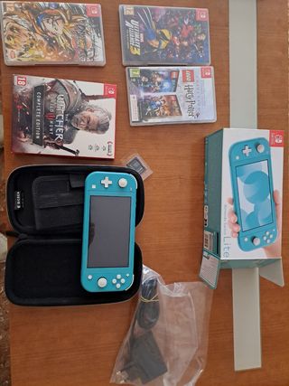 Nintendo switch lite CON FUNDA Y JUEGOS