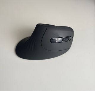 Ratón inalámbrico ergonómico