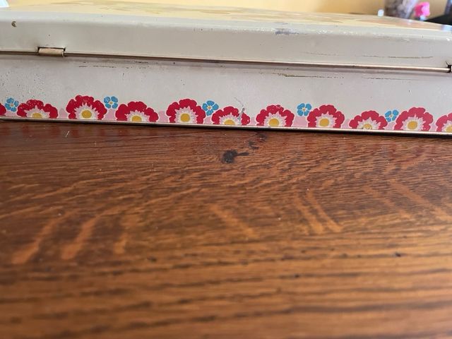 Scatola in latta vintage Lazzaroni