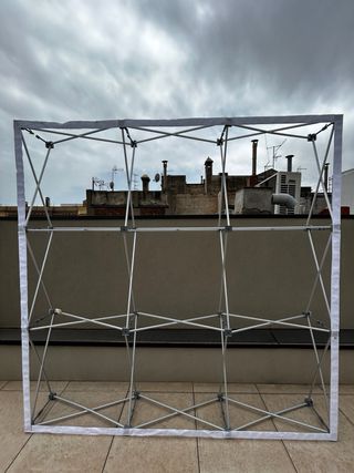 Estructura para fotowall o proyecciones plegable