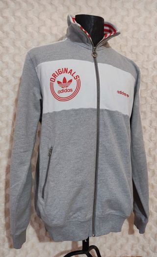 Chaqueta Adidas Originals talla M como nueva