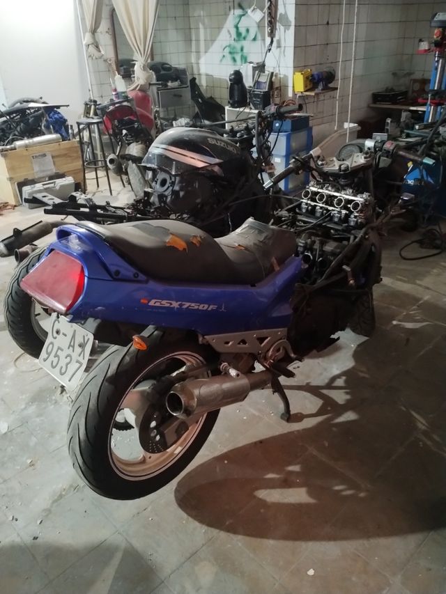 Gsx 750 f Suzuki