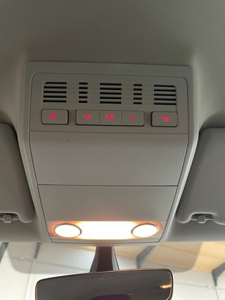 Volkswagen Multivan Highline 2.0 TDI 2015